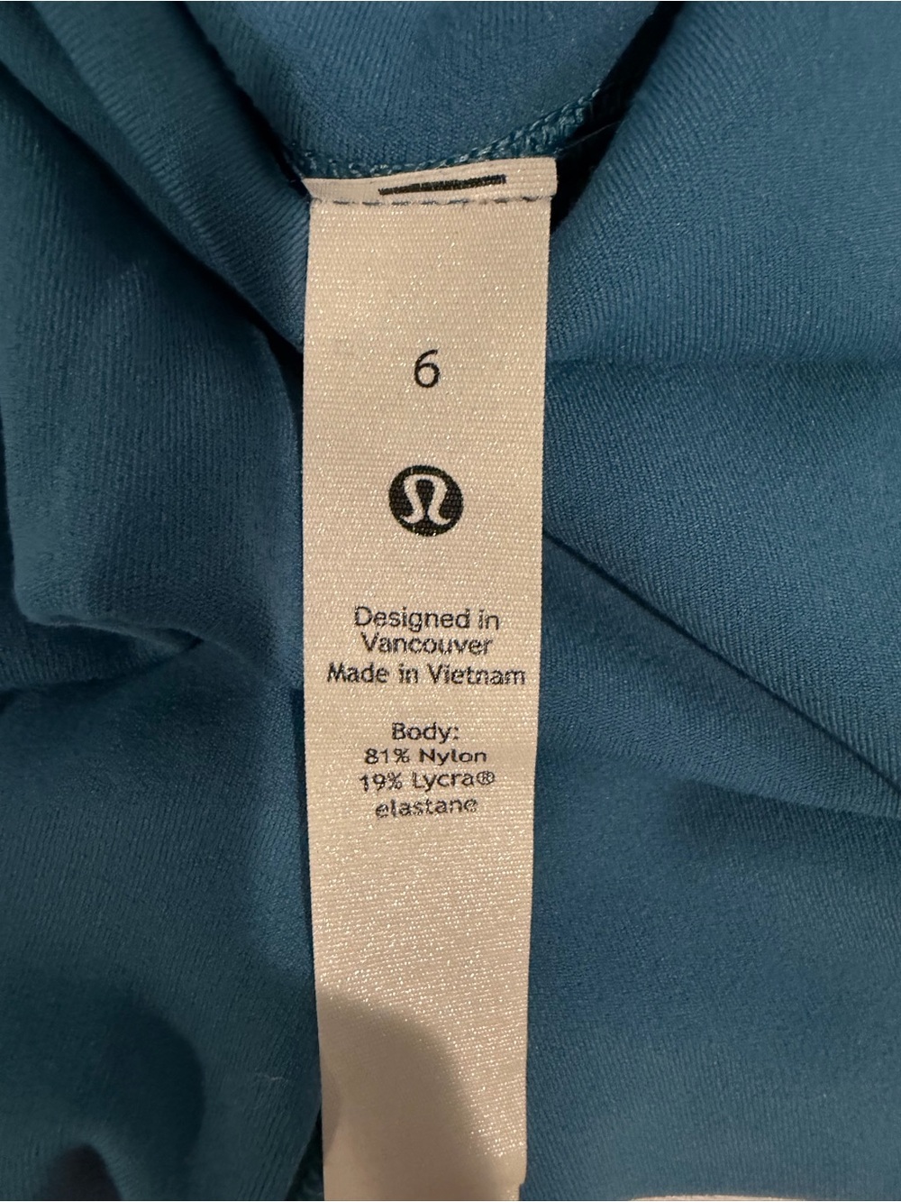 Lululemon Athletica Align High-Rise Biker Short 8" in Capture Blue Size 6 - Picture 3 of 5